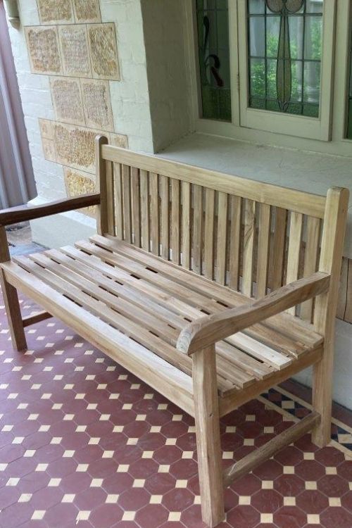 classic teak bench